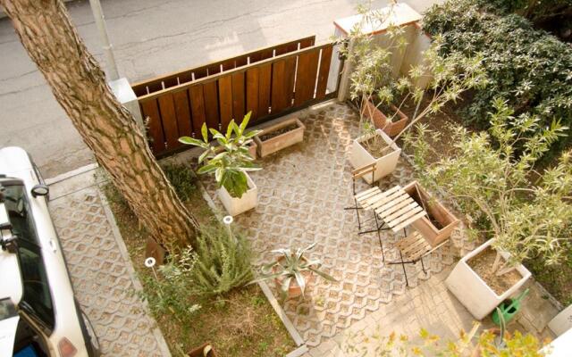 Monolocale in villa, a 300 metri dal centro