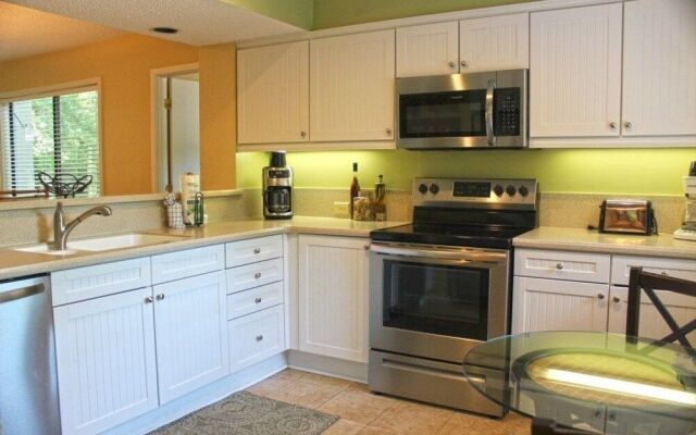 Richmond Park 15 C by RedAwning