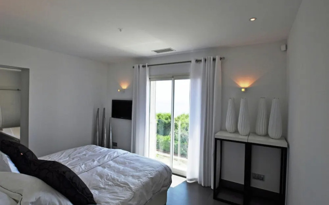 Luxurious Villa in Les Issambres with Pool