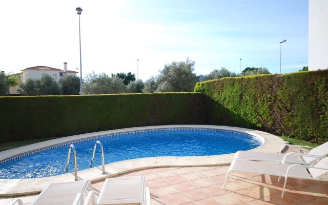 Charming Villa in Oliva with Private Swimming Pool