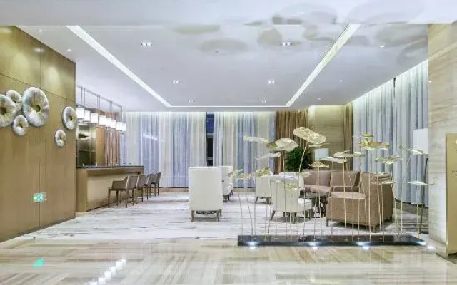 Yingtang Fontainebleau Hotel