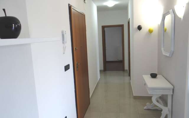 Grande appartamento al mare