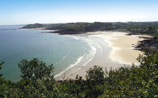 Holiday Home Locquirec With Stunning Sea View