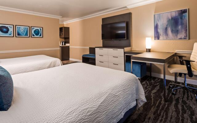 Best Western Plus Novato Oaks Inn