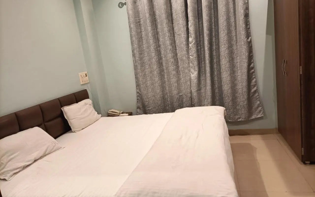 Hotel Paradise Residency