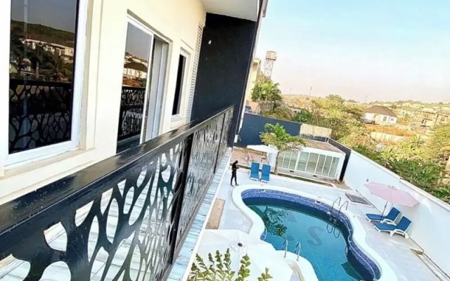 Alim Luxury Apartments