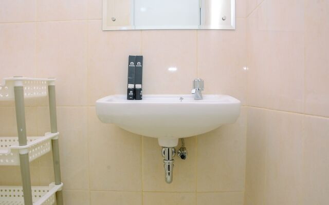 Comfy With Modern Style Springlake Summarecon Studio Apartment