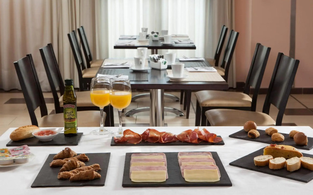 Hotel Naval Sestao