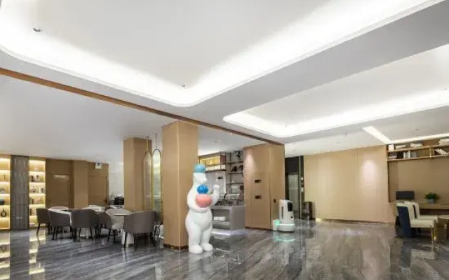 VX Hotel (Meilan Airport East Railway Station)