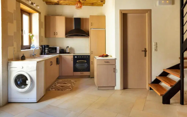 Charming Holiday Home in Maheri