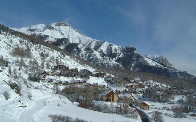 Chalet Saint-Michel-de-Chaillol, 4 pièces, 7 personnes - FR-1-393-148