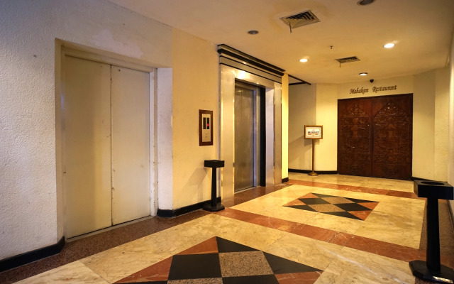 Benakutai Hotel and Apartemen
