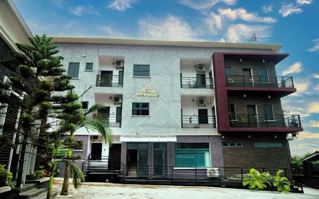 Supreme Apartments