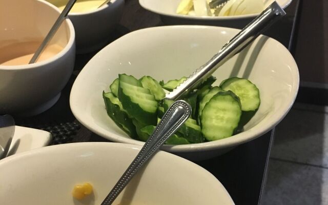 The Riverside Hotel & Motel