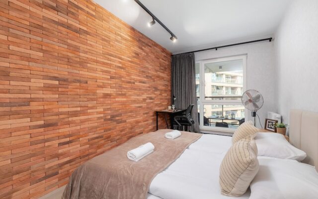 Exquisite Zablocie by Renters Prestige