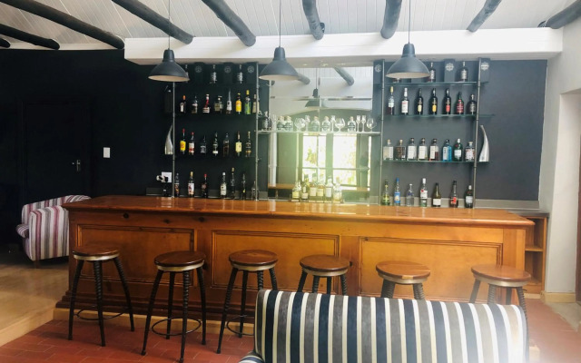 Mimosa Lodge