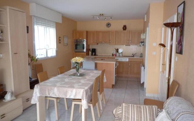Appartement Les Sables-d'Olonne, 3 pièces, 6 personnes - FR-1-92-582