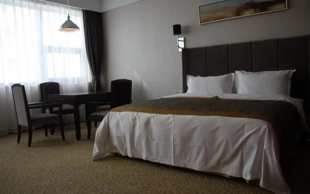 Hongcheng Yuehai Hotel - Qingdao