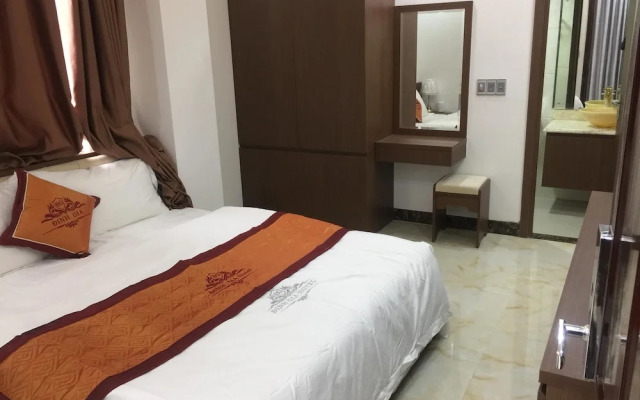 Dinh Gia Hotel