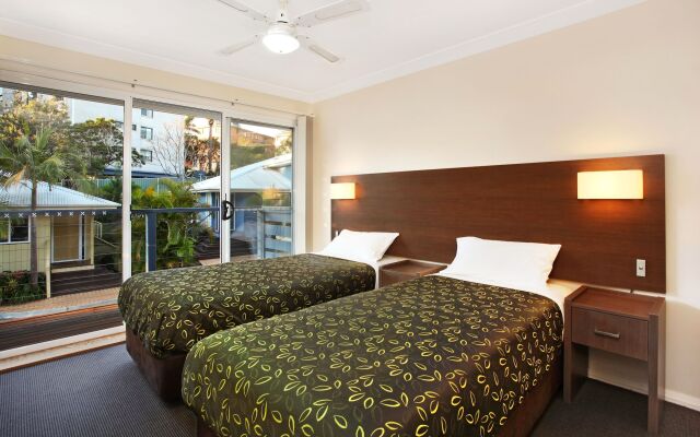 Flynns on Surf Beach Villas