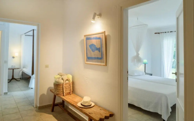 Skiathos Holidays Three-bedroom Villa
