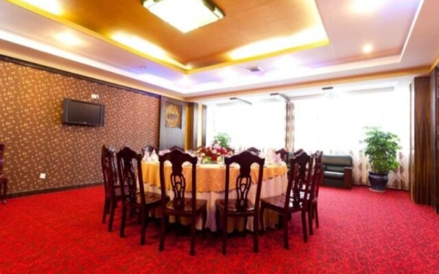 Century Land Hotel