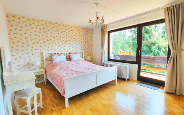 Romantic Style Apartment Titisee