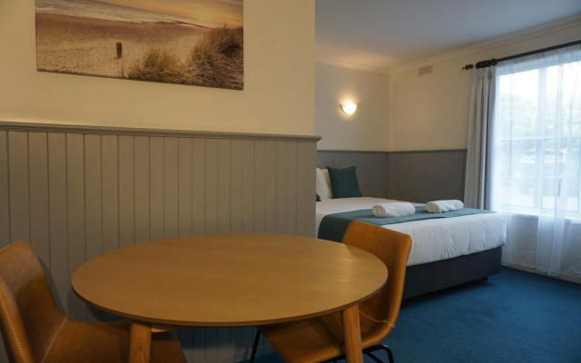 Central Motel Port Fairy – Guest Rooms – Port Fairy
