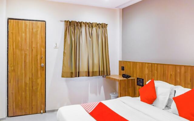 OYO 14544 Hotel Pacific Inn