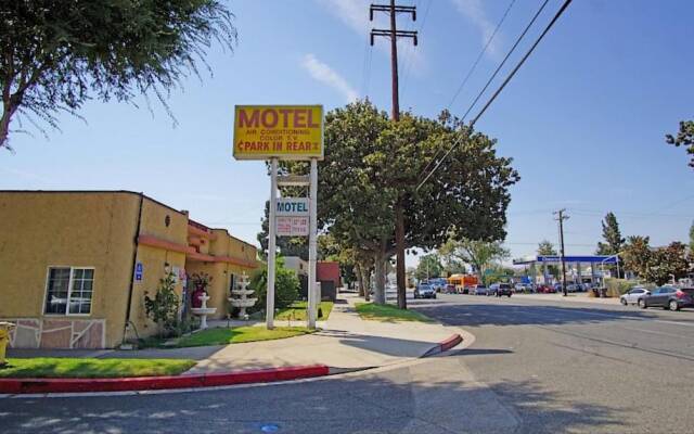 Griffith Park Motel - LA Hollywood Area