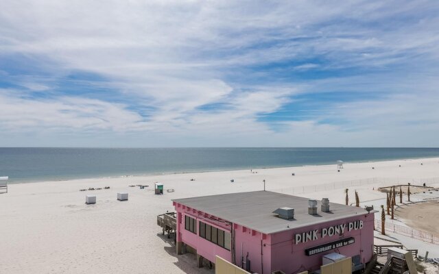 Phoenix All Suites by Brett Robinson