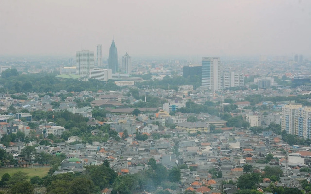 Great Location and Spacious Sudirman Park 2BR Apartment