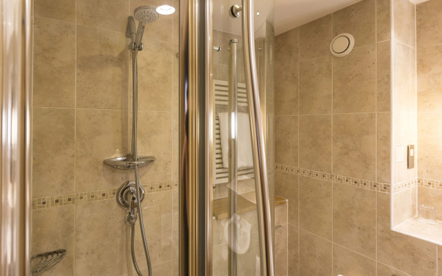 Hellidon Lakes Golf & Spa Hotel