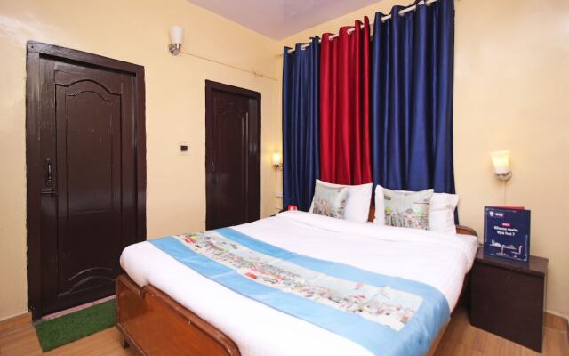 OYO 8793 Home Stay near Mall Road