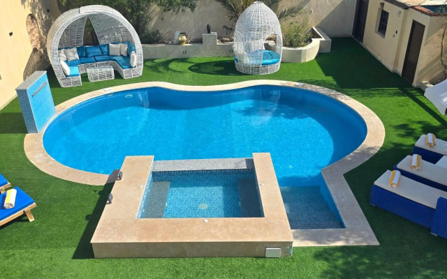 Royal Blue private swimmingpool Villa