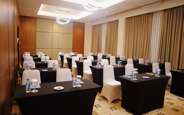 Grand Papua Hotel Sentani