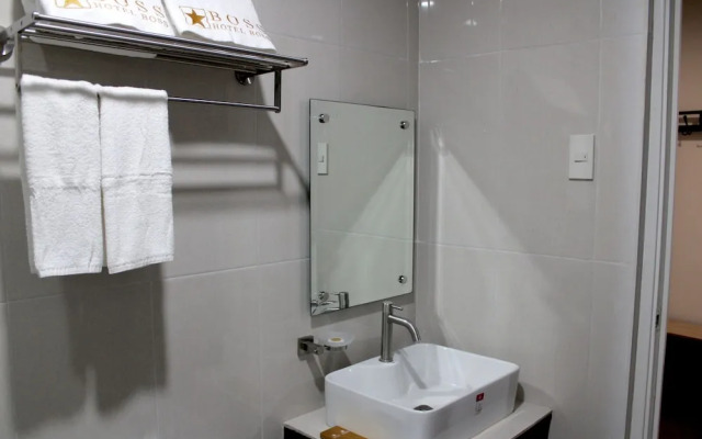 Dancenter Boss Hotel Near Clark International Airport
