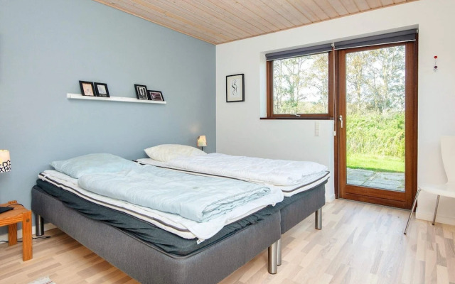 6 Person Holiday Home in Bjert-by Traum
