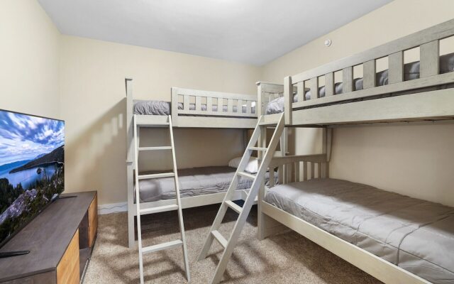 The Lookout at Tahoe Woods