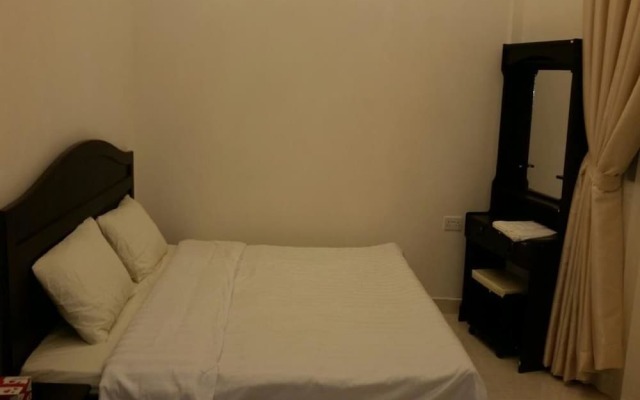 Grand Plaza Apartments