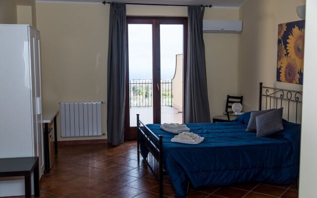 Gli Ulivi dell'Etna