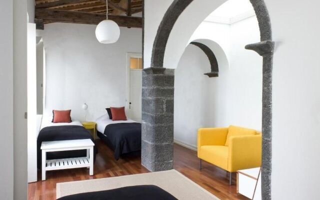 Azorean Urban Lodge