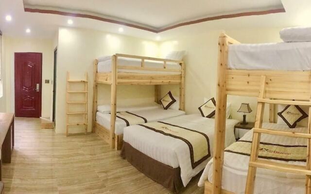 Bac Ha Hotel Lao Cai- by Bay Luxury