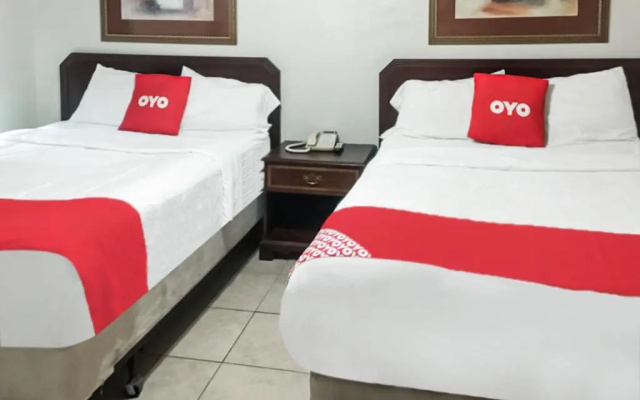 OYO Hotel Sulphur LA Hwy 90 West