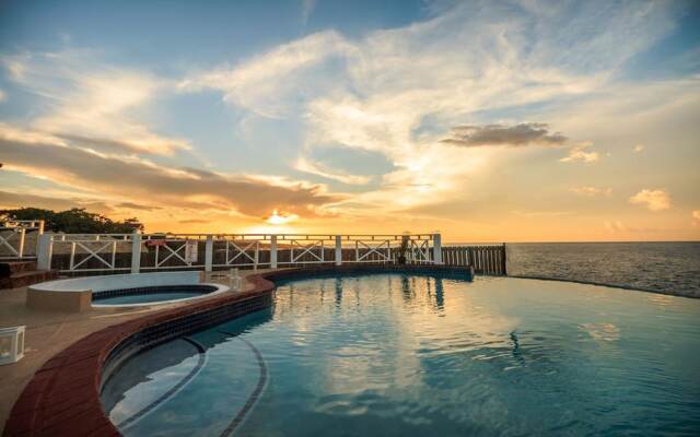 Paradise  Beach Front Apartment