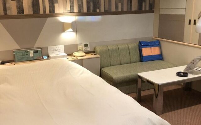 Avancer Next - Adults only