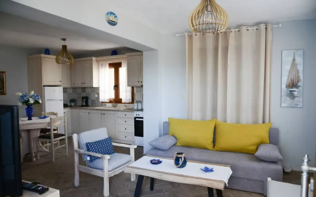 Athena Charming apt with stunning view