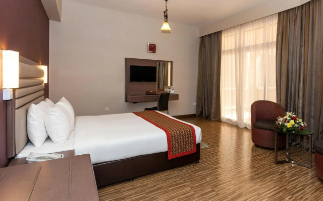 Bed by Tha-Pra Hotel and Apartment