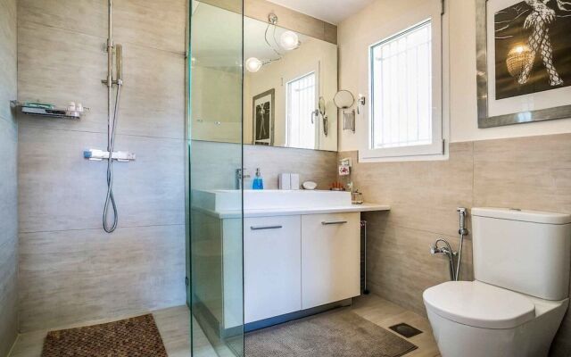 Ai Helis Beach House