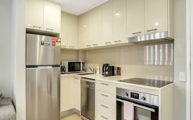 Bright 1 Bedroom Unit in the Heart of Manly